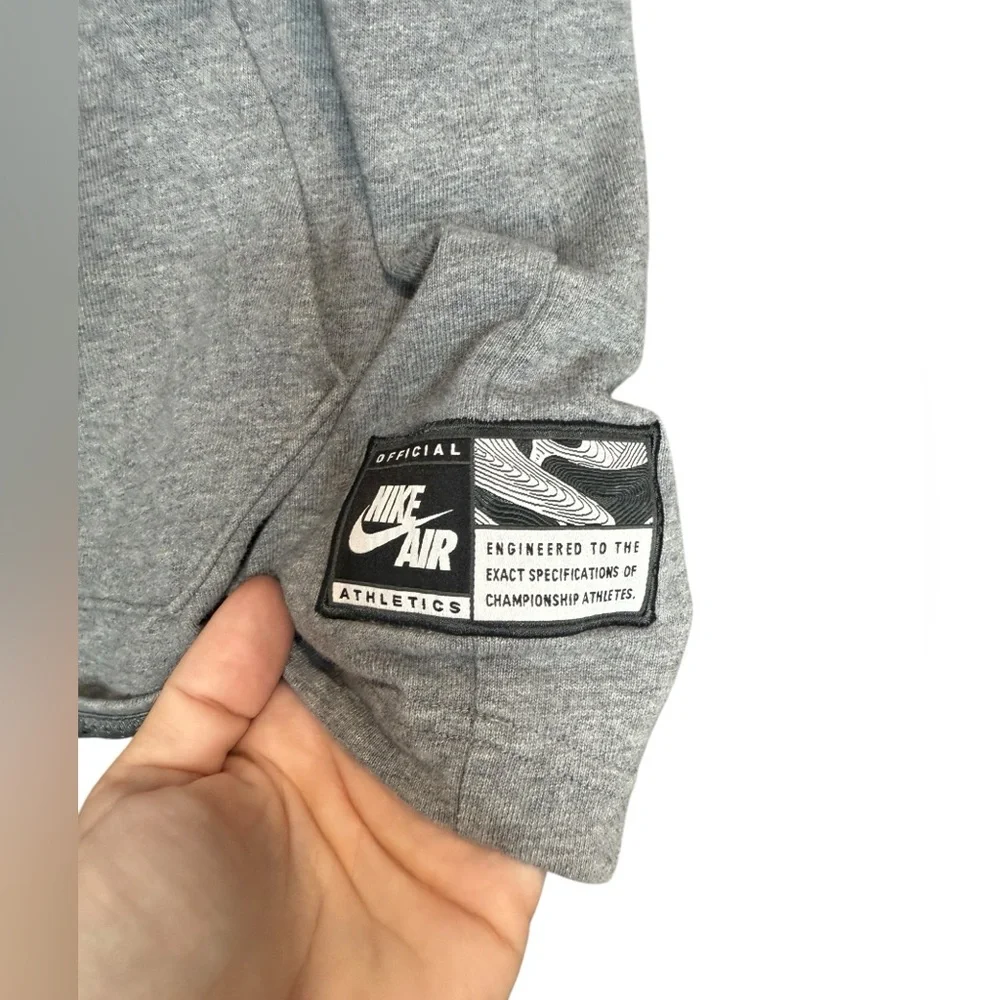 Nike Mens Logo Sweatshirt,Carbon‎ Heather,Size large